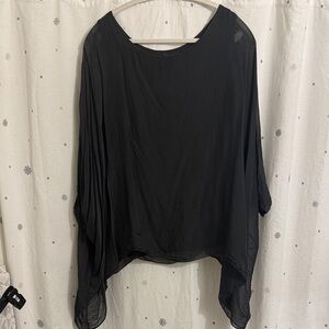 Made in Italy batwing  Blouse
